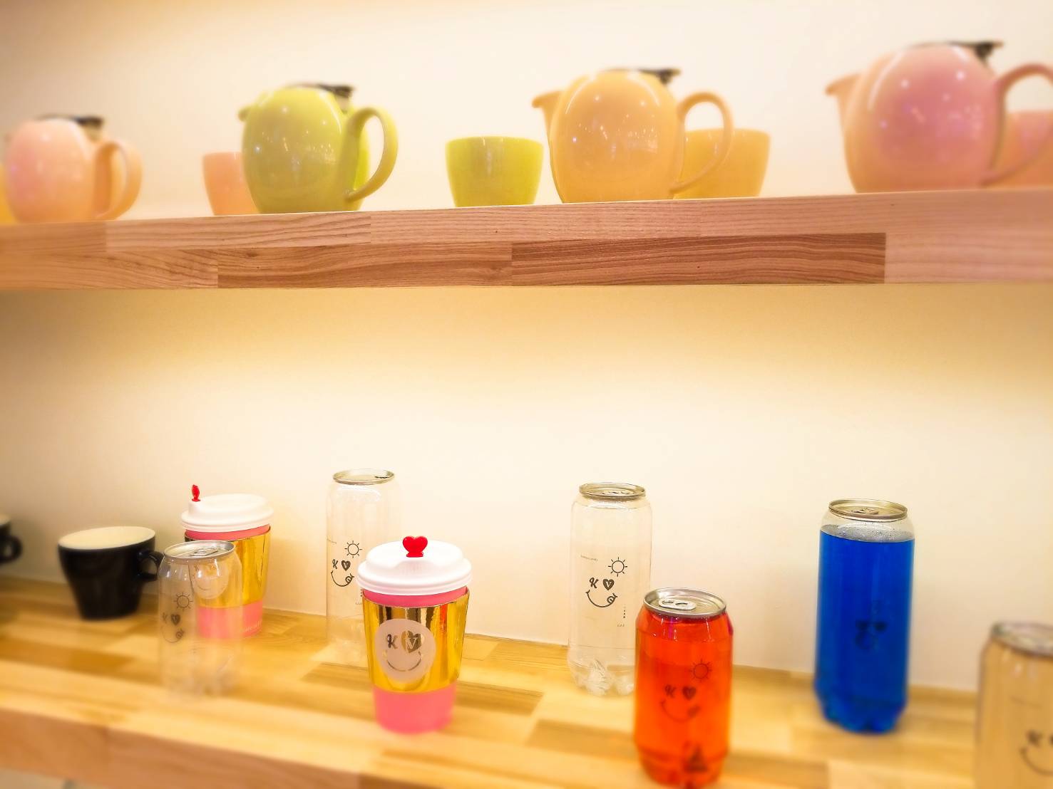 K Village新大久保本校 インスタ映え間違いなし Jyjジェジュンがオーナーを務める Cafe De Kave 人気の理由を徹底検証 日本最大の韓国語教室 K Village 韓国語