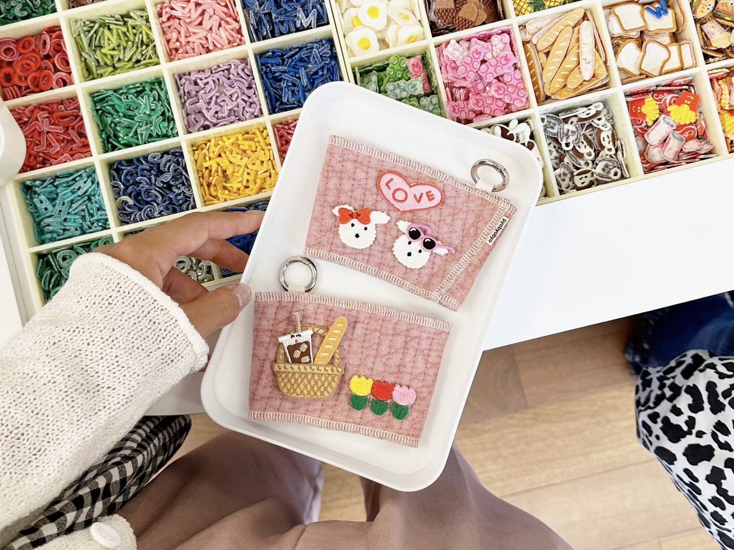 ワッペンを付けて自分だけのオリジナルグッズ作り | 大阪校の