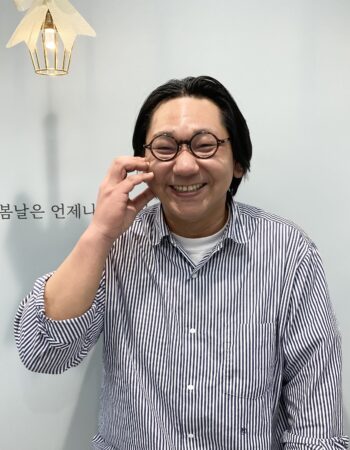 神戸三宮校：ギボム先生
