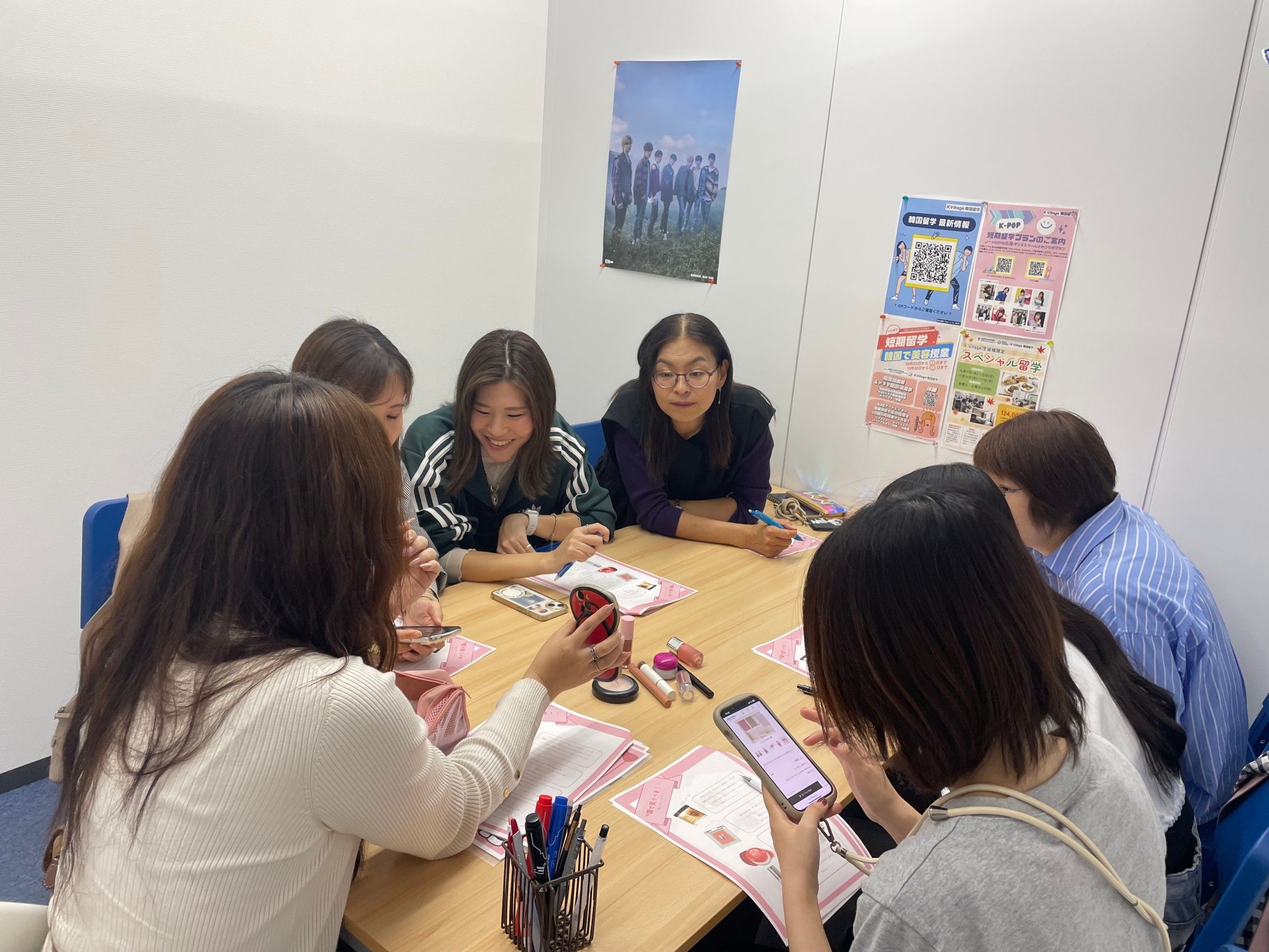 立川校 韓国メイク講座写真
