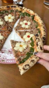 お花のピザ！？fleurs sur la route☆彡(플르서라구뜨)