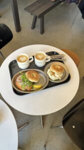 梨泰院にあるベーグル屋さん LOCAL VILLA BAGEL 로컬빌라베이글☆彡