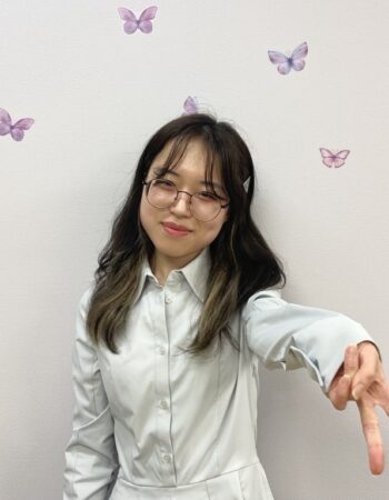 福岡天神校：チェヨン先生