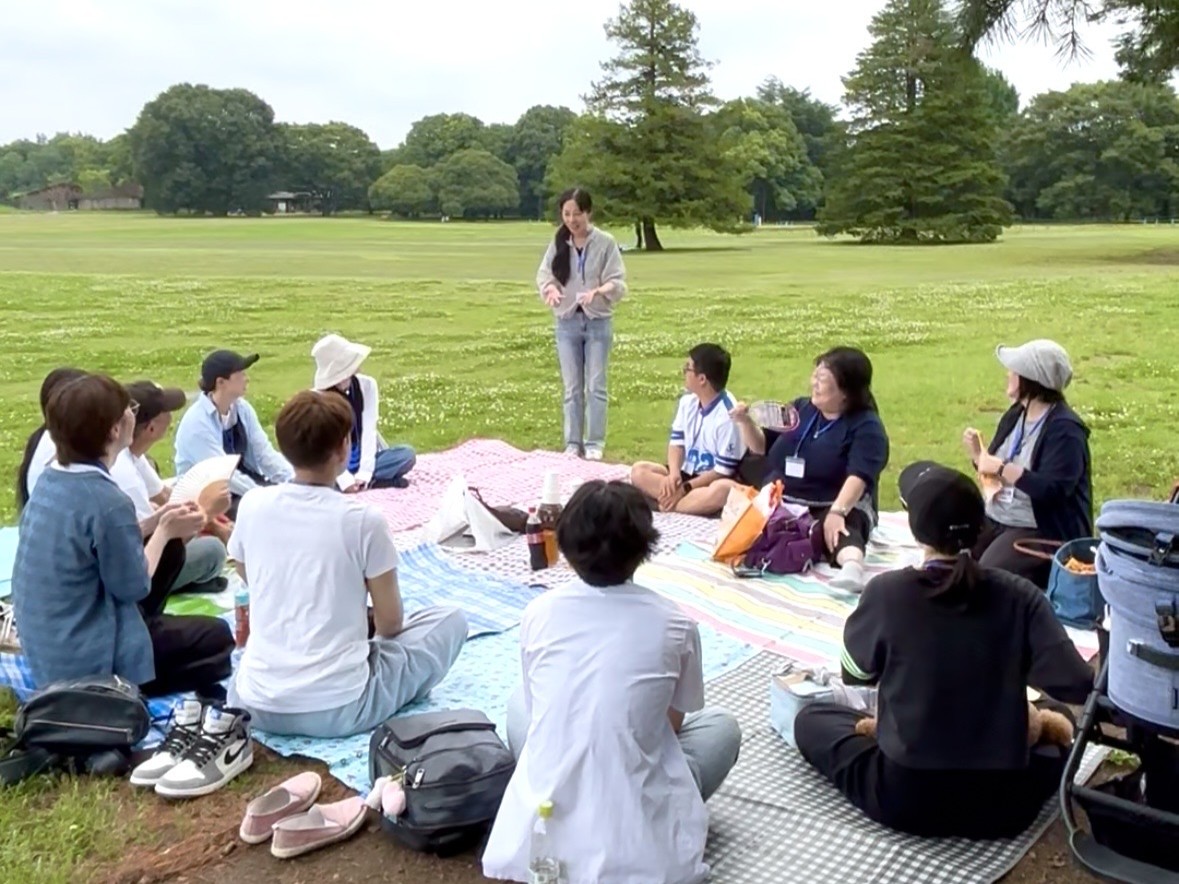 ピクニックイベント 自己紹介タイム写真